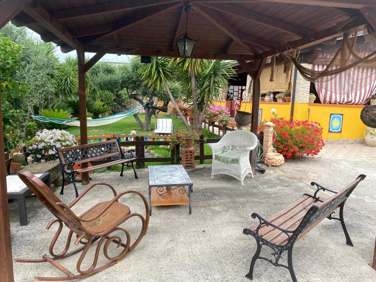 Chalet del girasole Castellabate Esterno foto