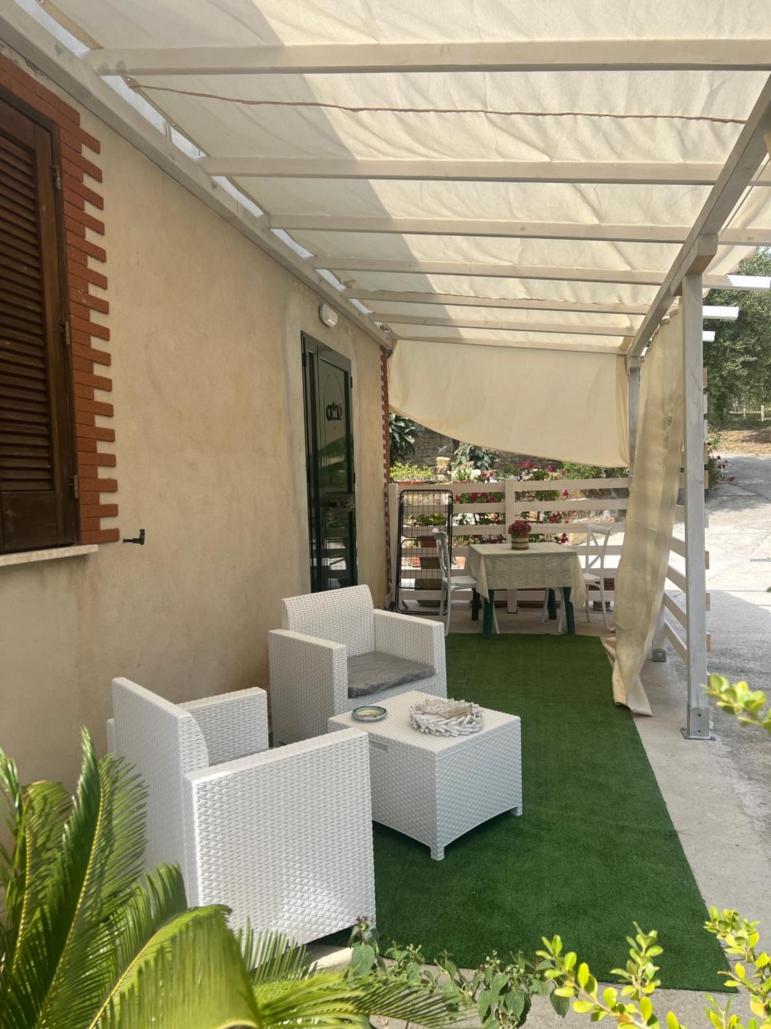 Chalet del girasole Castellabate Esterno foto